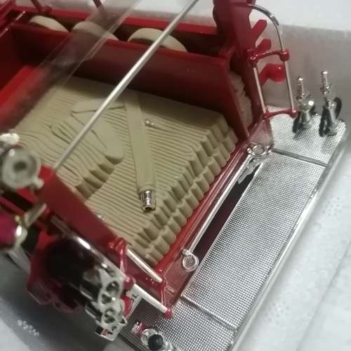LUCKY DIE CAST 1935 MACK TYPE 75 BX SIGNATURE SERIES 1/24 FIRE ENGINE