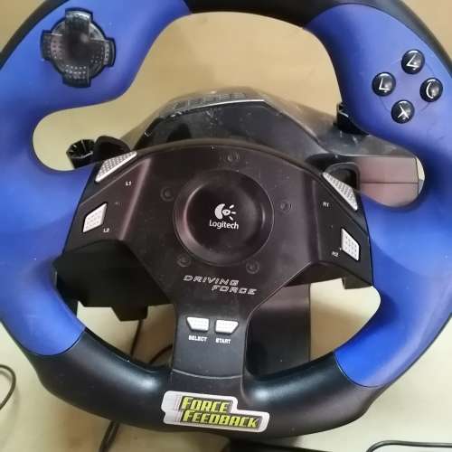 Logitech Driving Force Feedback ps2 Racing Steering Wheel and Pedals + Games