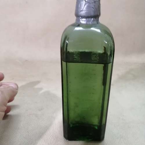 Very Rare!!! Udolpho Wolfe`s Schiedam Aromatic Schnapps - Sealed