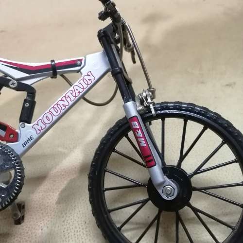 3D Metal Retro Nostalgic Road Mountain Bike Model 1:10