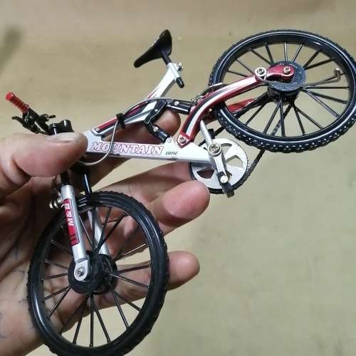 3D Metal Retro Nostalgic Road Mountain Bike Model 1:10