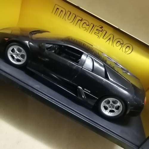 LAMBORGHINI MURCIELAGO 1:18 DIE CAST - GATE