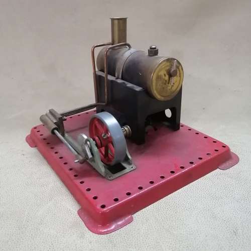 HIGHLY COLLECTABLE VINTAGE MAMOD STEAM ENGINE