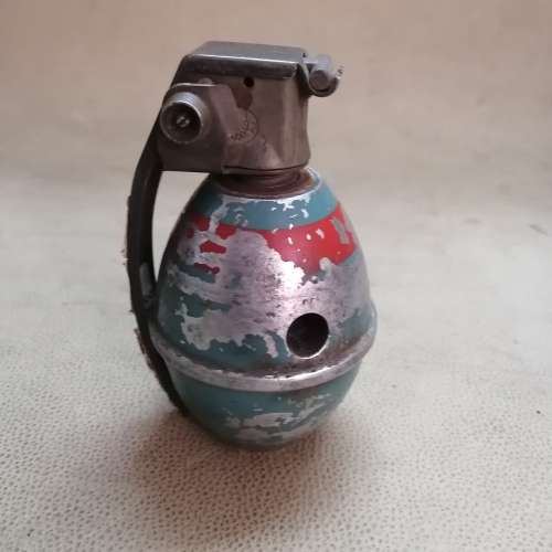 VINTAGE MILITARY TRAINING HAND GRENADE 2 OF 2