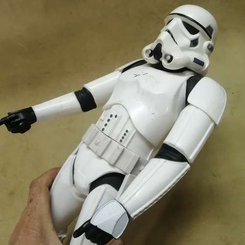 LARGE STAR WARS STORMTROOPER