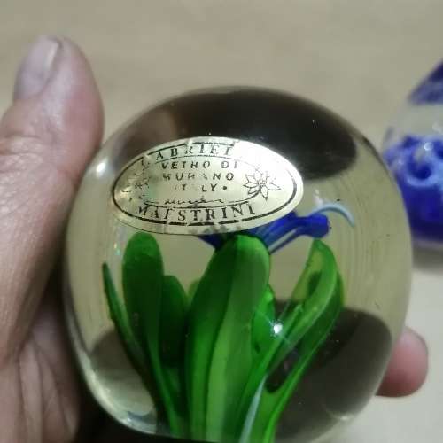 TWO FLORAL HAND BLOWN ART GLASS PAPERWEIGHTS