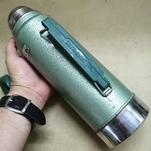 Vintage Aladdin Stanley No. A-944DH Quart Thermos Vacuum Bottle 14  Made USA