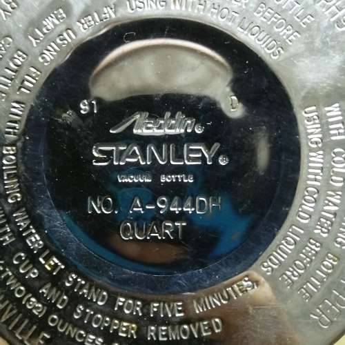 Vintage Aladdin Stanley No. A-944DH Quart Thermos Vacuum Bottle 14  Made USA