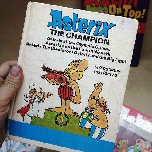 MASSIVE ASTERIX 6 DISK DVD AND BOOK COLLECTION