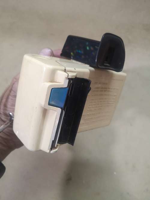 VINTAGE SWINGER POLAROID SWINGER ENAMEL CAMERA
