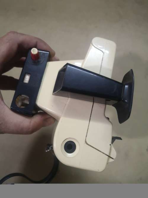 VINTAGE SWINGER POLAROID SWINGER ENAMEL CAMERA