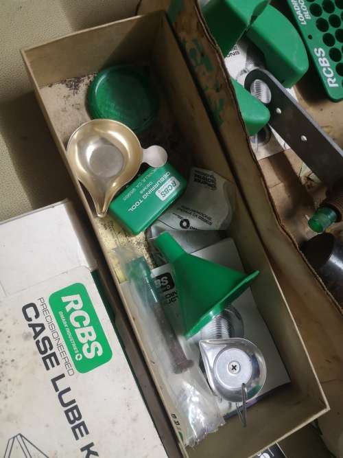 HUGE RCBS RIFLE/PISTOL AMMO-CRAFTER RELOADING KIT