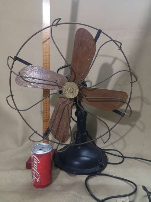 VINTAGE 1924 GEC CAST IRON, BRASS & WOOD FAN MADE BY GENERAL ELECTRIC Co Ltd WITTON ENG