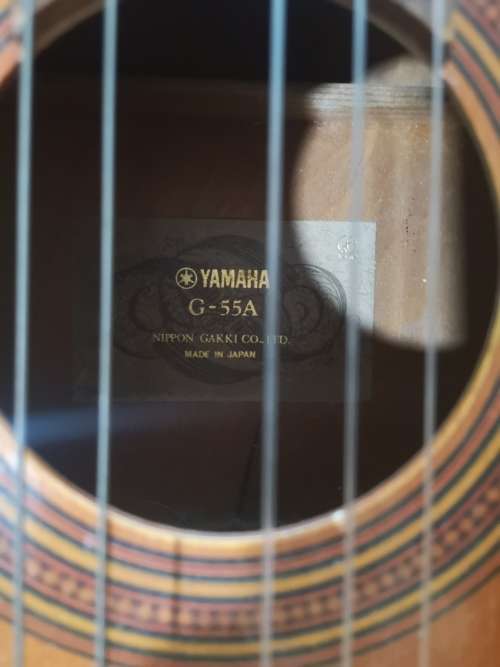 VINTAGE YAMAHA G-55A CLASSICAL GUITAR WITH CASE
