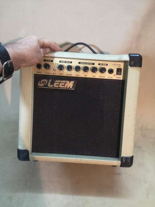 LEEM GUITAR AMPLIFIER - TESTED 100% WORKING