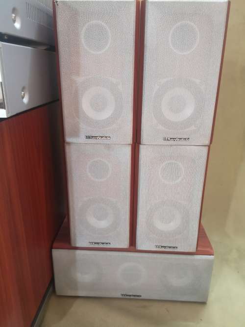 MAGNIFICENT WHARFEDALE 9PCE SURROUND SOUND HOME THEATRE SYSTEM