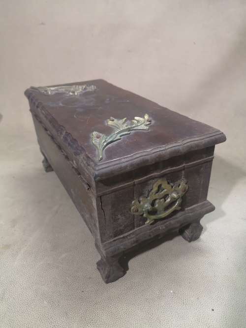VINTAGE SOLID KIAAT BALL AND CLAW TREASURE CHEST WITH BRASS HANDLES