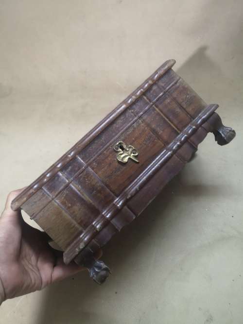 VINTAGE SOLID KIAAT BALL AND CLAW TREASURE CHEST WITH BRASS HANDLES