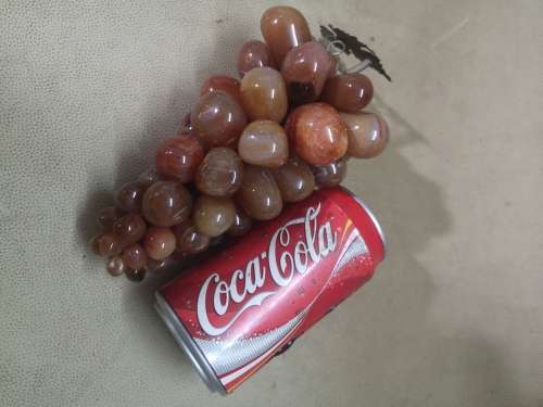 MAGNIFICENT LARGE VINTAGE AGATE GRAPE CLUSTER