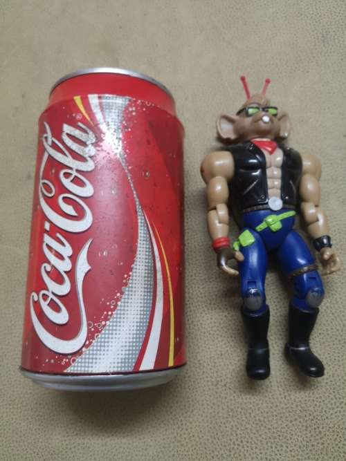 1993 GALOOB BIKER MICE FROM MARS ARTICULATED FIGURE