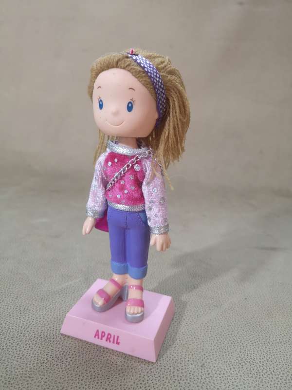 ORIGINAL VINTAGE RUSS BOBBLE HEAD CHICK