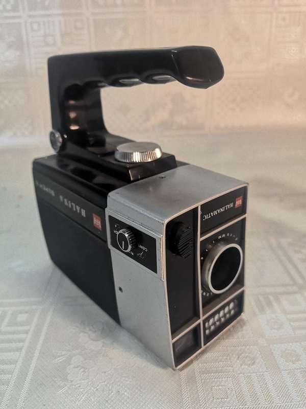 VINTAGE GAF ANSCOMATIC SUPER 8 MOVIE CAMERA