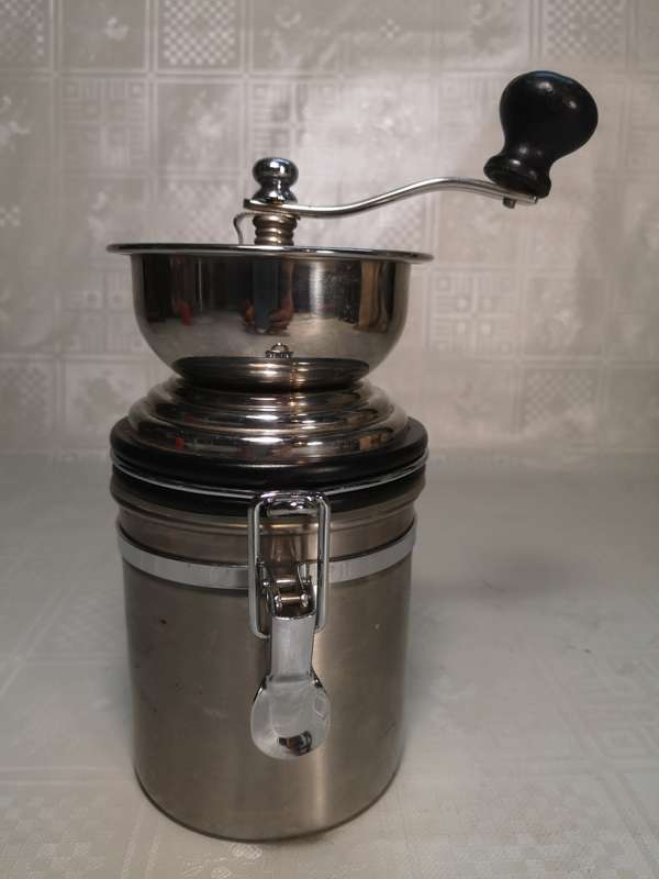ORIGINAL LEON STAINLESS STEEL COFFEE GRINDER (VERY GOOD CONDITION)