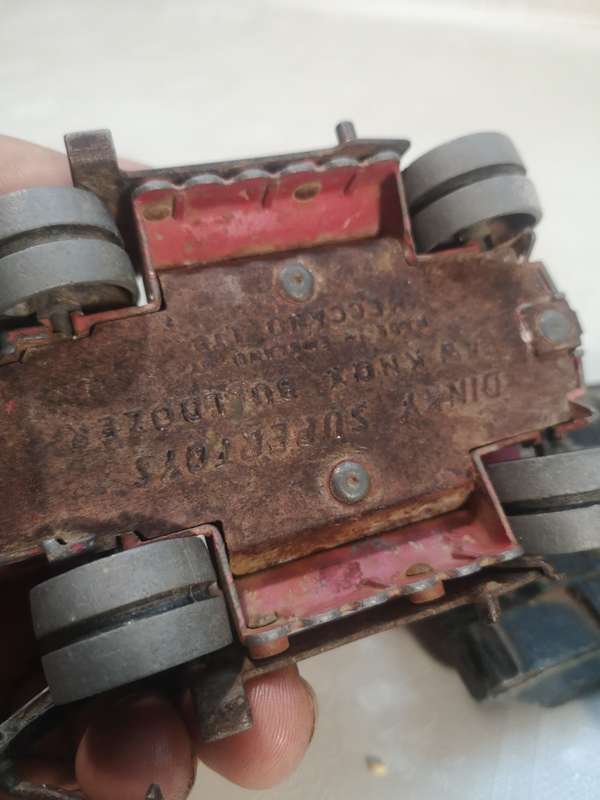 GROUP OF LARGE VINTAGE DINKY SUPER TOYS FOR REPAIRS OR SPARES