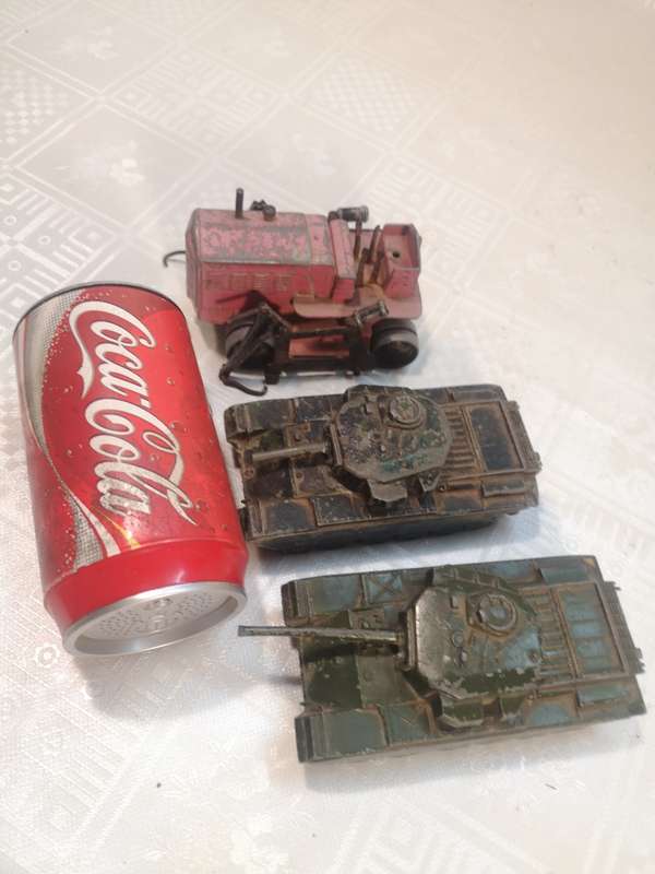 GROUP OF LARGE VINTAGE DINKY SUPER TOYS FOR REPAIRS OR SPARES