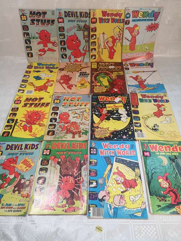 HUGE COLLECTION OF VINTAGE HOT STUFF AND WENDY COMIC BOOKS