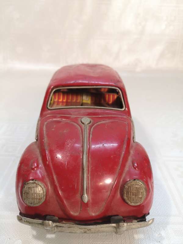 Rare large Vintage VW Beetle Tinplate Friction toy made in Japan
