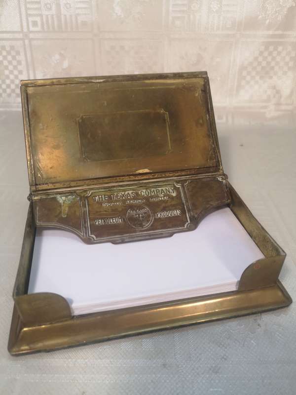 MAGNIFICENT ANTIQUE TEXACO NOTE PAD HOLDER (100 YEARS OLD)