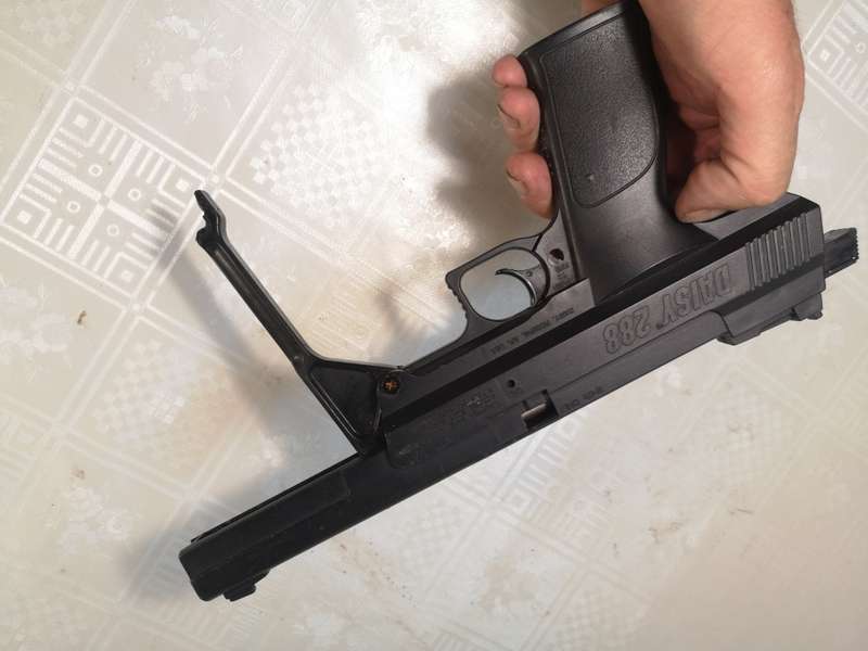 DAIY 288 AIR PISTOL (TESTED WORKING)