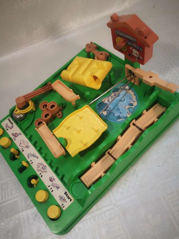 VINTAGE TOMY 1987 SCREWBALL SCRAMBLE MARBLES GAME - COMPLETE WORKING