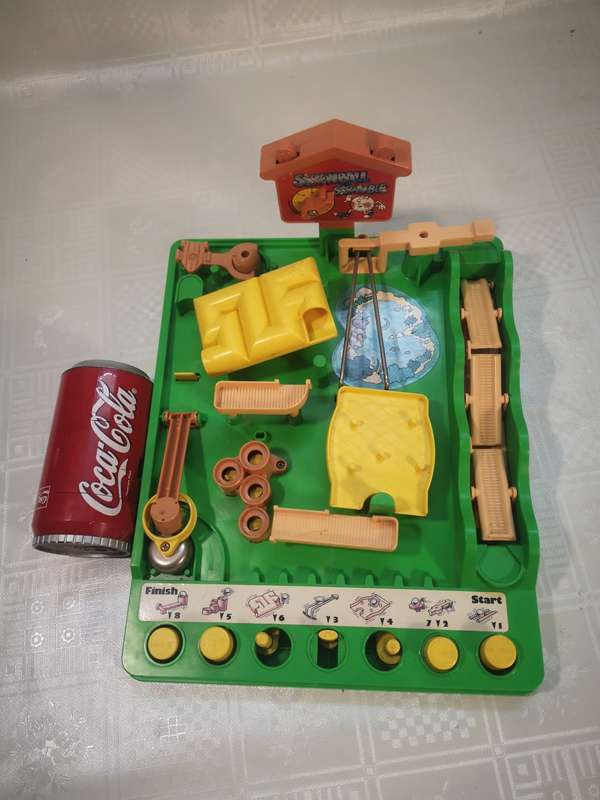VINTAGE TOMY 1987 SCREWBALL SCRAMBLE MARBLES GAME - COMPLETE WORKING