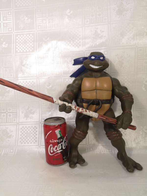 GIANT VINTAGE NINJA TURTLES DONATELLO BY PLAYMATES TOYS - MIRAGE STUDIOS 2 OF 2