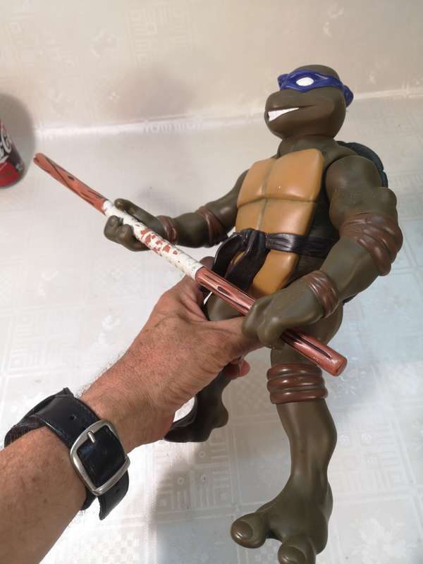GIANT VINTAGE NINJA TURTLES DONATELLO BY PLAYMATES TOYS - MIRAGE STUDIOS 2 OF 2