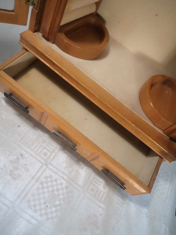 EXQUISITE VINTAGE 1960`S JEWELRY ARMOIRE - VERY LARGE 380MM X 320MM X 160MM