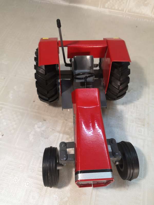 ABSOLUTELY MINT MASSEY FERGUSON 290 METAL STRIKE TOY