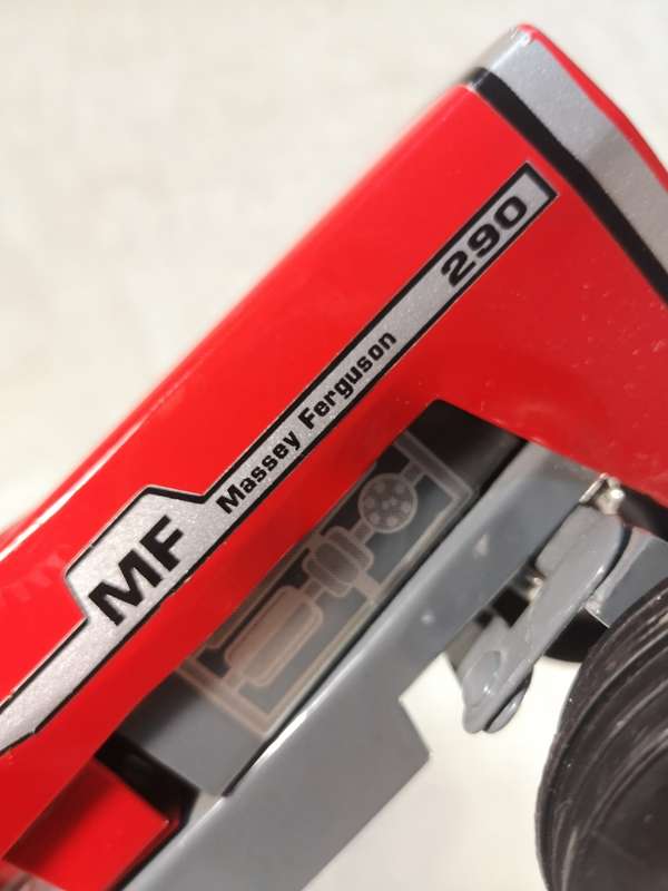 ABSOLUTELY MINT MASSEY FERGUSON 290 METAL STRIKE TOY