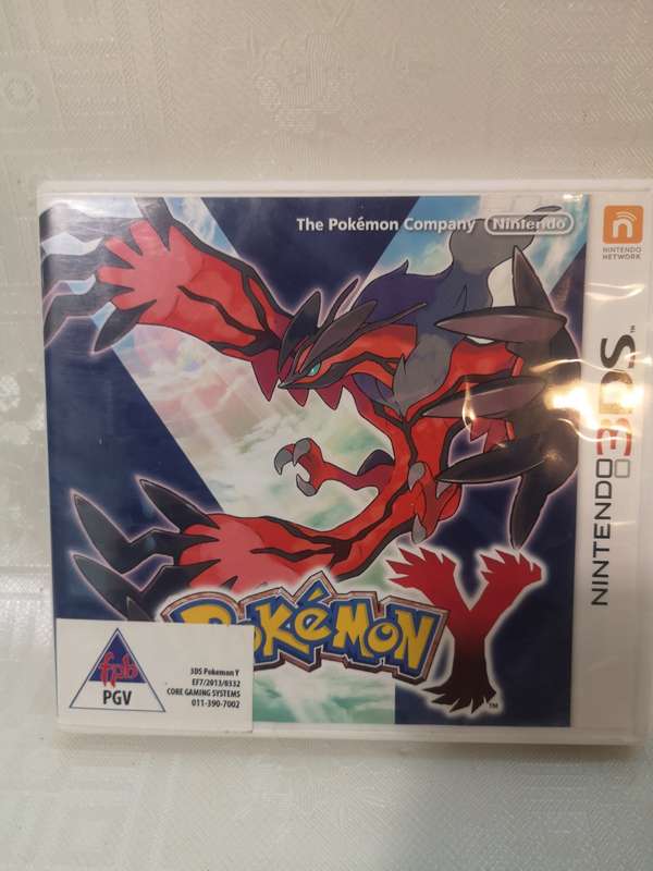ORIGINAL POKEMON Y 3DS GAME