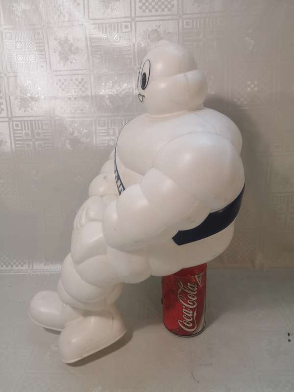 Big Size 460mm Rare Bibendum Michelin Man Truck Hood Mascot