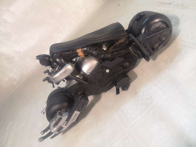 The Dark knight Rises U command Bat-Pod with Remote Control - THINKWAY TOYS