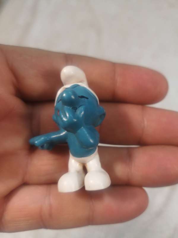 VINTAGE PEYO SMURF 1 OF 20