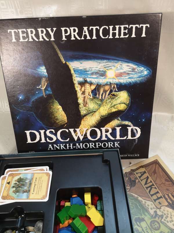 Rare Terry Pratchett Discworld Ankh Morpork Board Game Complete Like New Condition