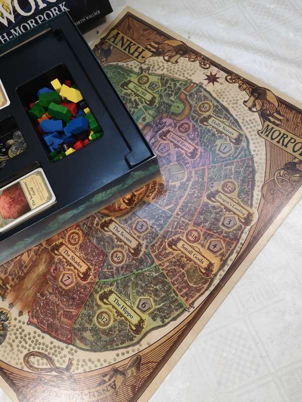 Rare Terry Pratchett Discworld Ankh Morpork Board Game Complete Like New Condition