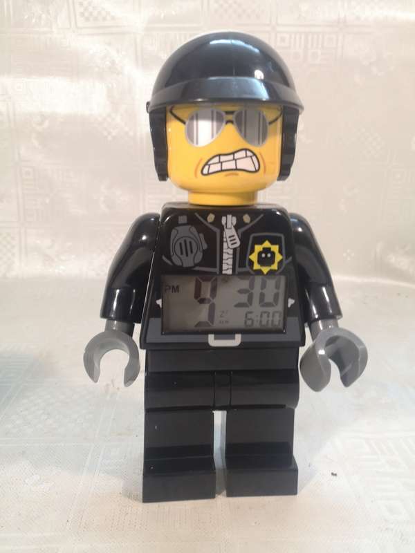 ORIGINAL LEGO MOVIE BAD COP ALARM CLOCK WITH NIGHT LIGHT 100% WORKING
