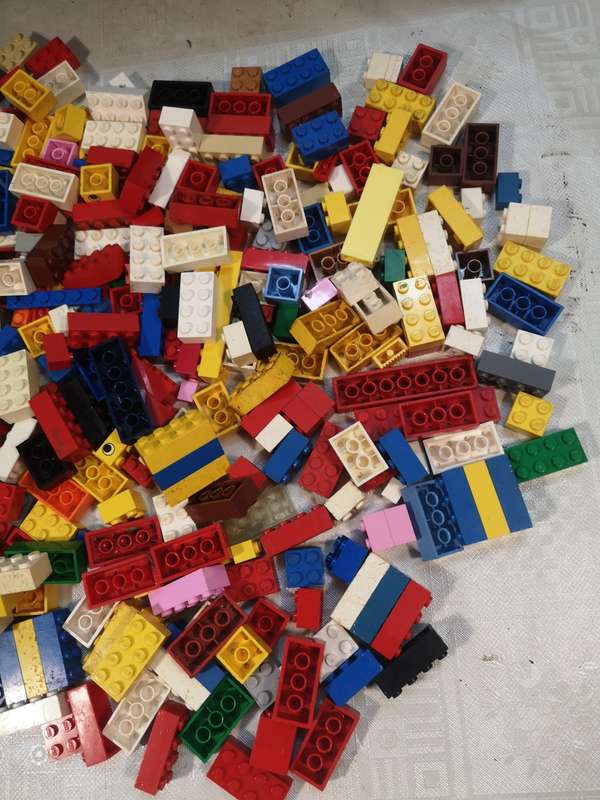 RARE Vintage 1990`s Blue Lego Lap Table Storage Tray Case With a Huge Bundle of Original Lego Blocks