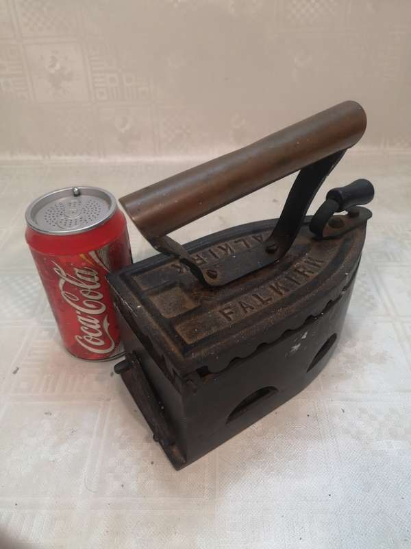 Vintage Falkirk cast iron coal iron