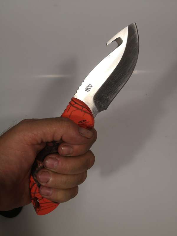 Buck 393 Omni Hunter 12PT 4` Fixed Blade, Gut Hook, Mossy Oak Blaze Camo Handles